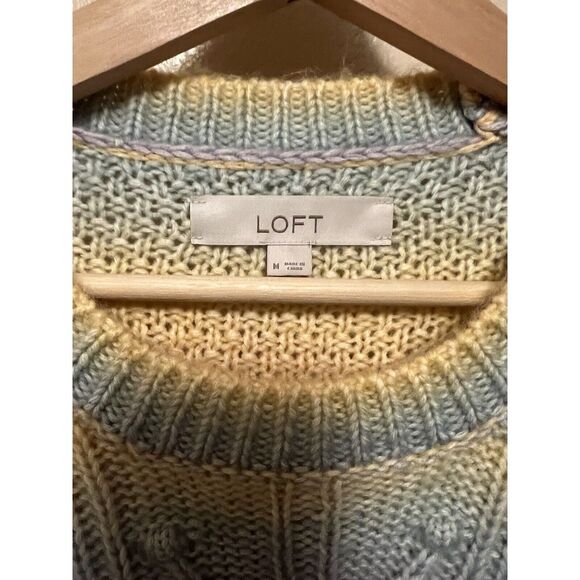 Ann Taylor Loft Rainbow Pastel Ruffle Shoulder Sweater Women's Size Medium Soft - Picture 8 of 10